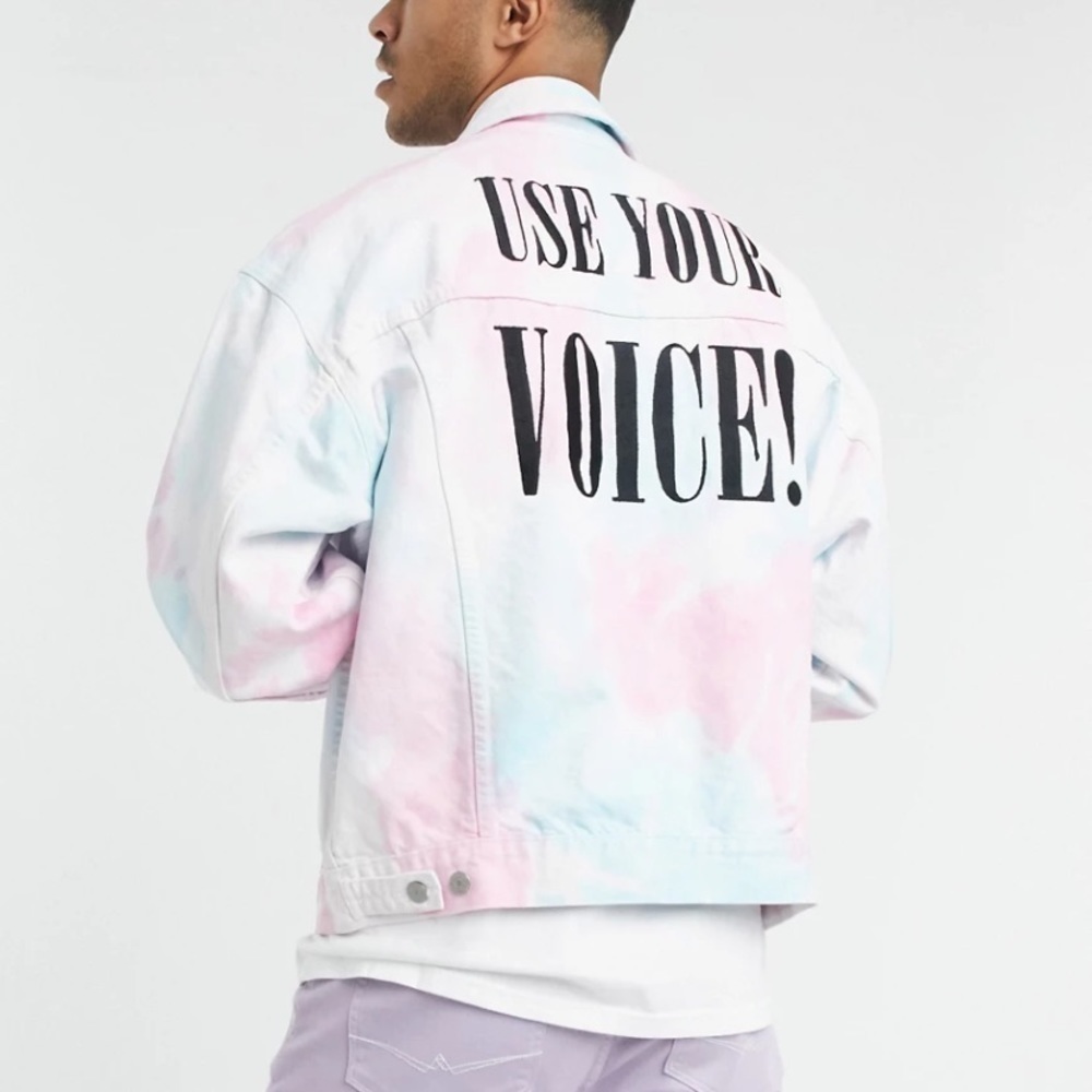 Levis Premium Unisex Pride Oversized Trucker Use - Picture 8 of 9